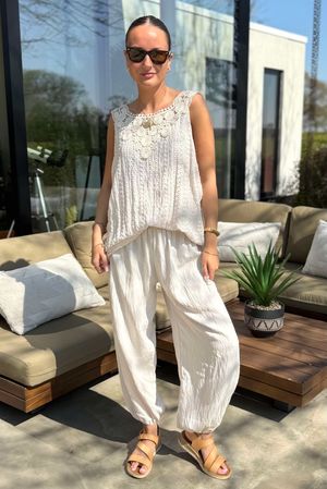 Laundry B Victoria Stretch Broderie Cami Stone